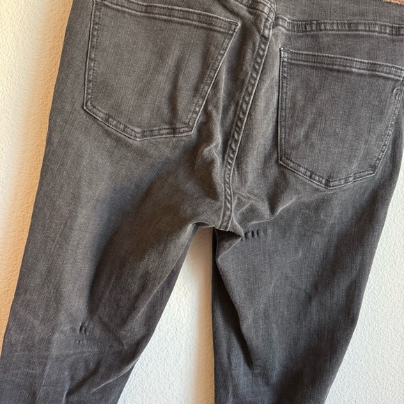 Madewell 9” high rise skinny black distressed denim jeans size 27 - Picture 5 of 7